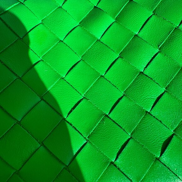 Bottega Veneta Mini Loop camera bag green parakeet - Picture 3 of 11